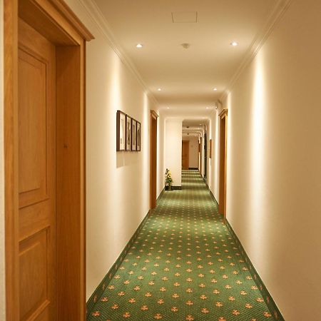 Hotel Waidmannsheil Флахау Экстерьер фото