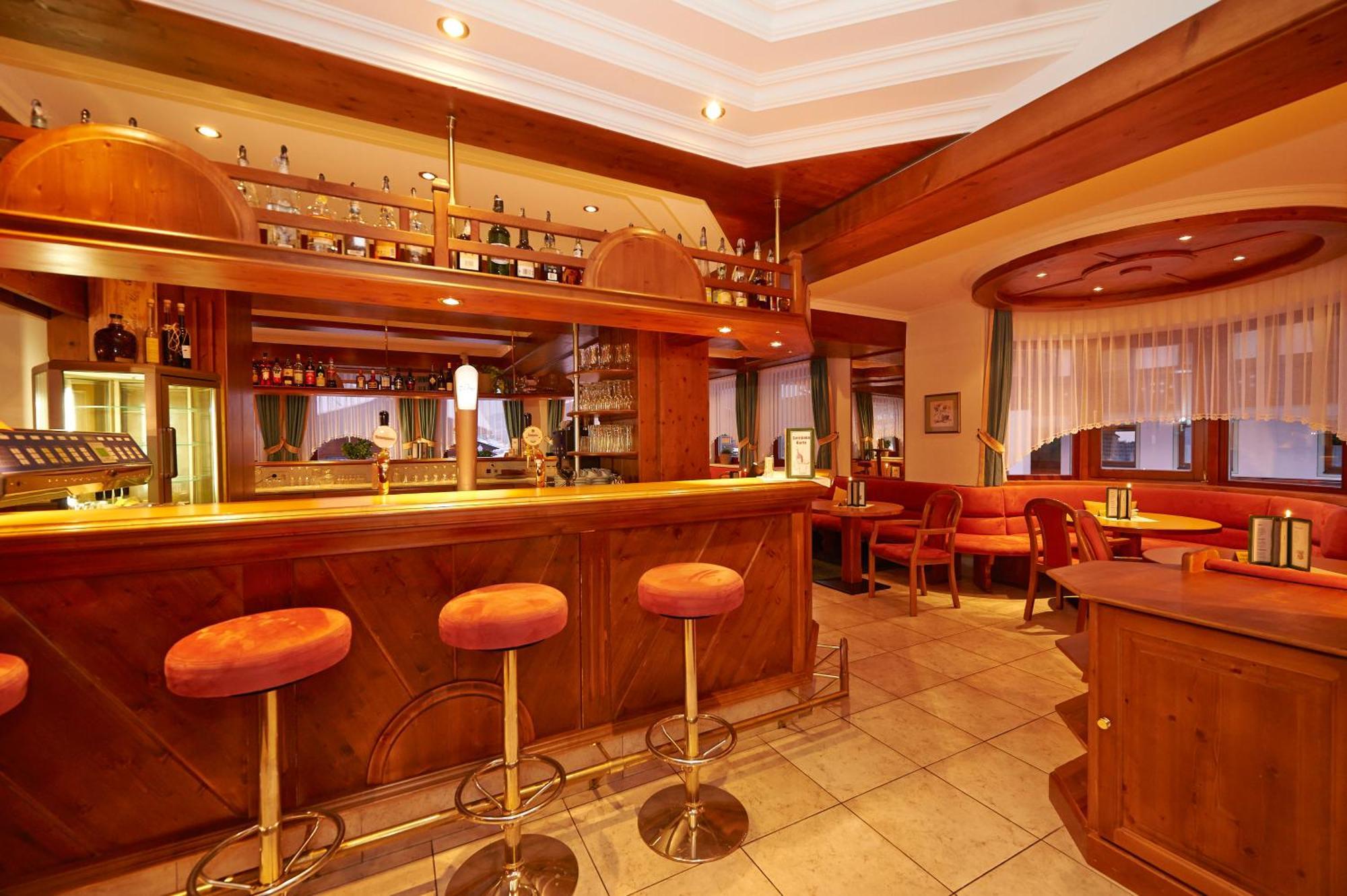 Hotel Waidmannsheil Флахау Экстерьер фото